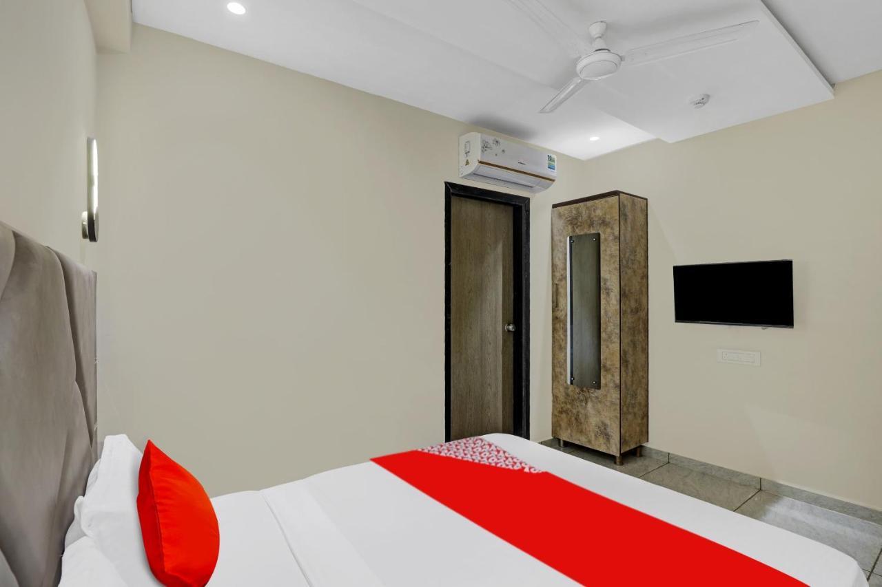 Hotel O Shree Palace Utran Luaran gambar