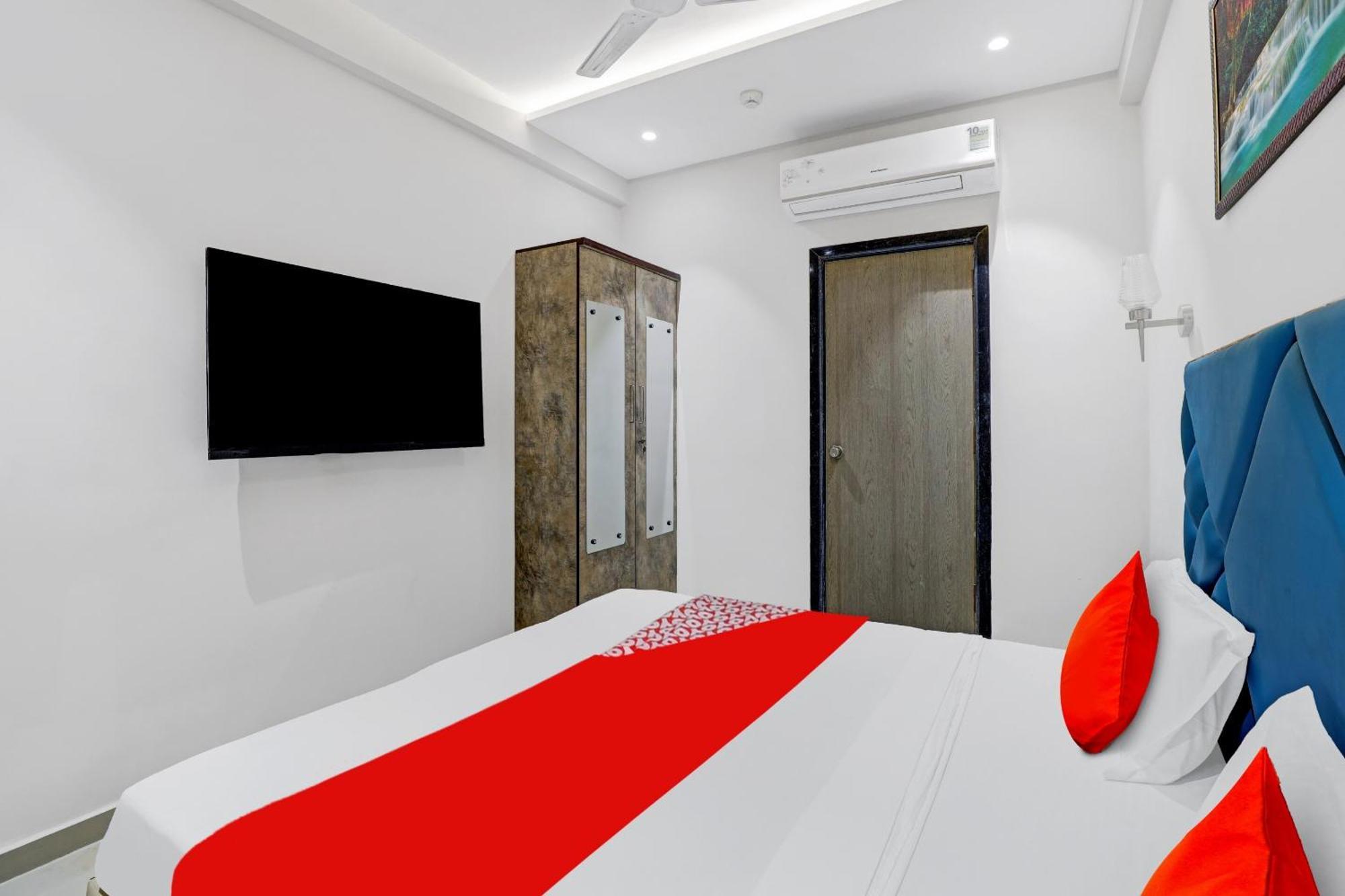 Hotel O Shree Palace Utran Luaran gambar
